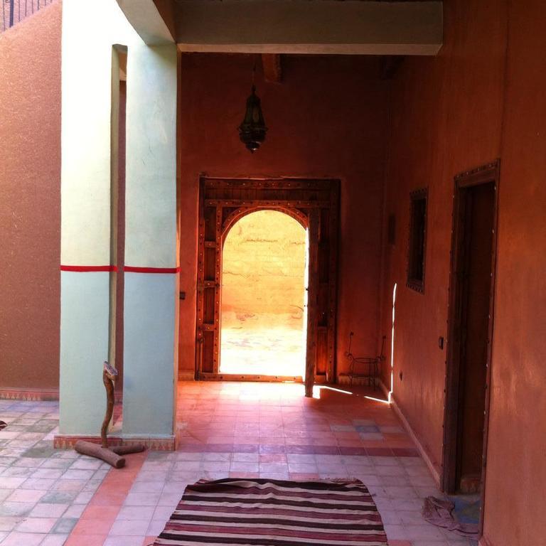Riad La Maison Du Desert Oulad Driss Exteriör bild