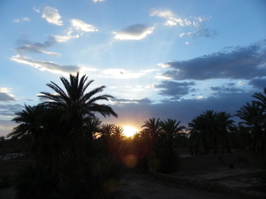 Riad La Maison Du Desert Oulad Driss Exteriör bild